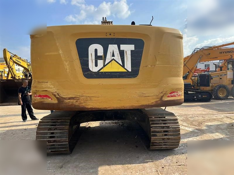 CATERPILLAR 320GC - Верижен багер: снимка 3 CATERPILLAR 320GC - Верижен багер: снимка 3