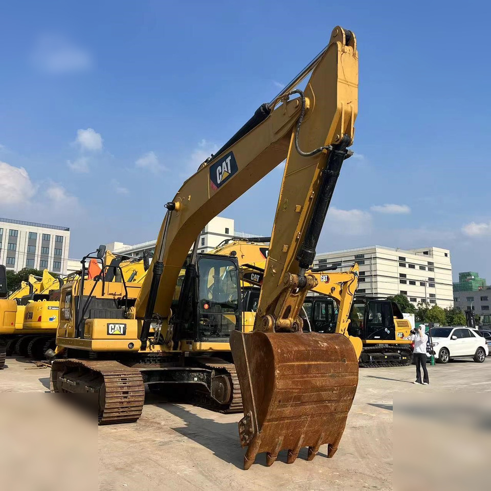 CATERPILLAR 320GC - Верижен багер: снимка 2 CATERPILLAR 320GC - Верижен багер: снимка 2