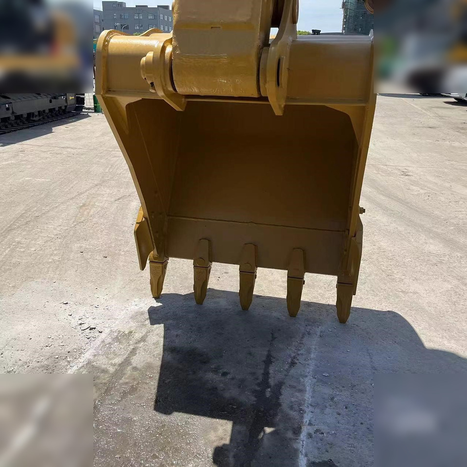 Верижен багер CATERPILLAR 323DL: снимка 8