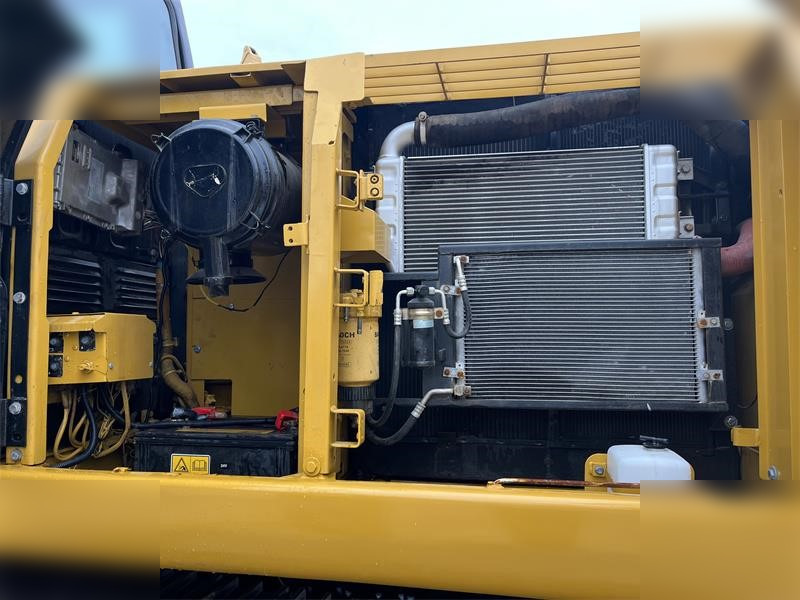 Верижен багер CATERPILLAR 323DL: снимка 9 Верижен багер CATERPILLAR 323DL: снимка 9