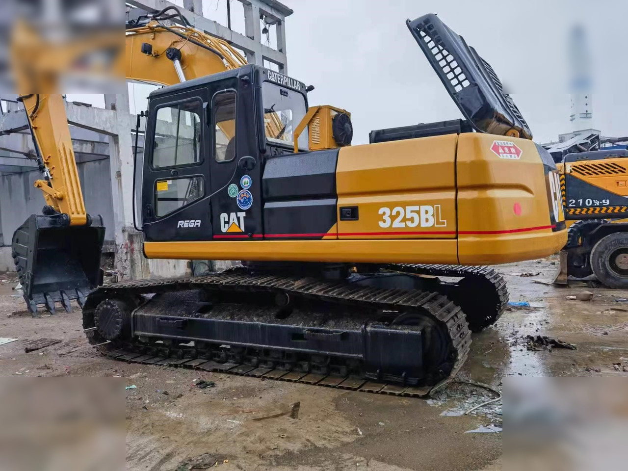 CATERPILLAR 325BL - Верижен багер: снимка 1 CATERPILLAR 325BL - Верижен багер: снимка 1