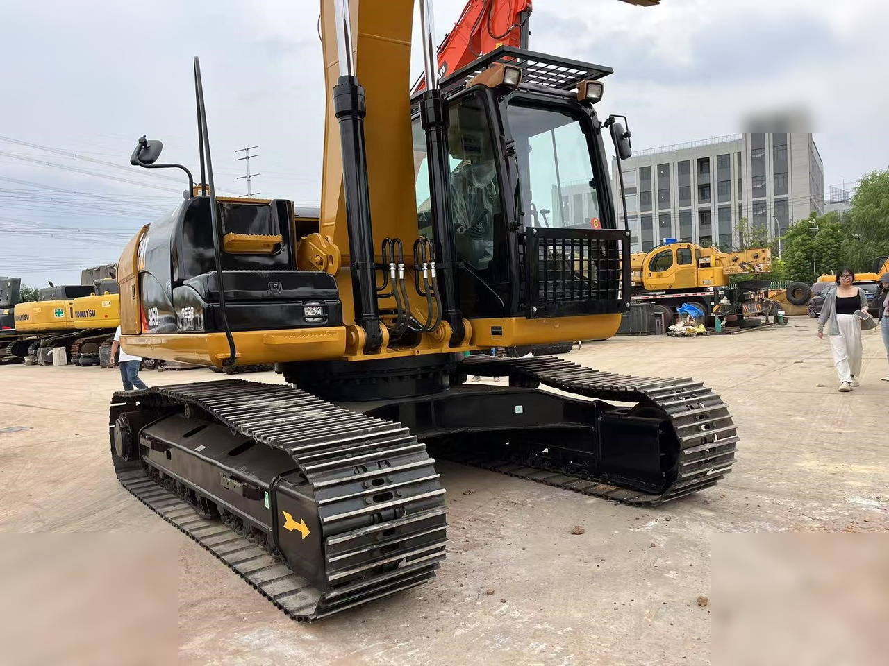 CATERPILLAR 325D - Верижен багер: снимка 5 CATERPILLAR 325D - Верижен багер: снимка 5