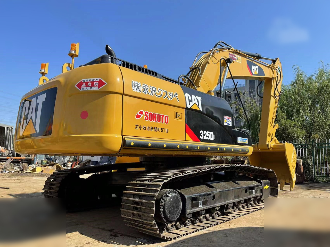 CATERPILLAR 325DL - Верижен багер: снимка 3 CATERPILLAR 325DL - Верижен багер: снимка 3