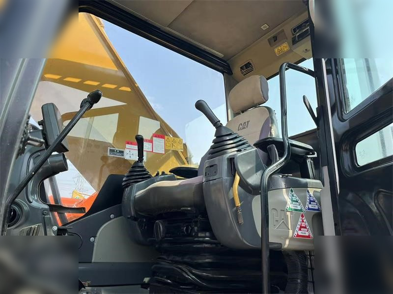 CATERPILLAR 330D - Верижен багер: снимка 3 CATERPILLAR 330D - Верижен багер: снимка 3