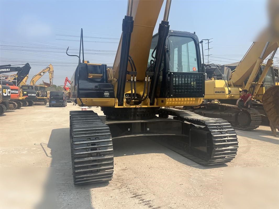 CATERPILLAR 330D - Верижен багер: снимка 4 CATERPILLAR 330D - Верижен багер: снимка 4