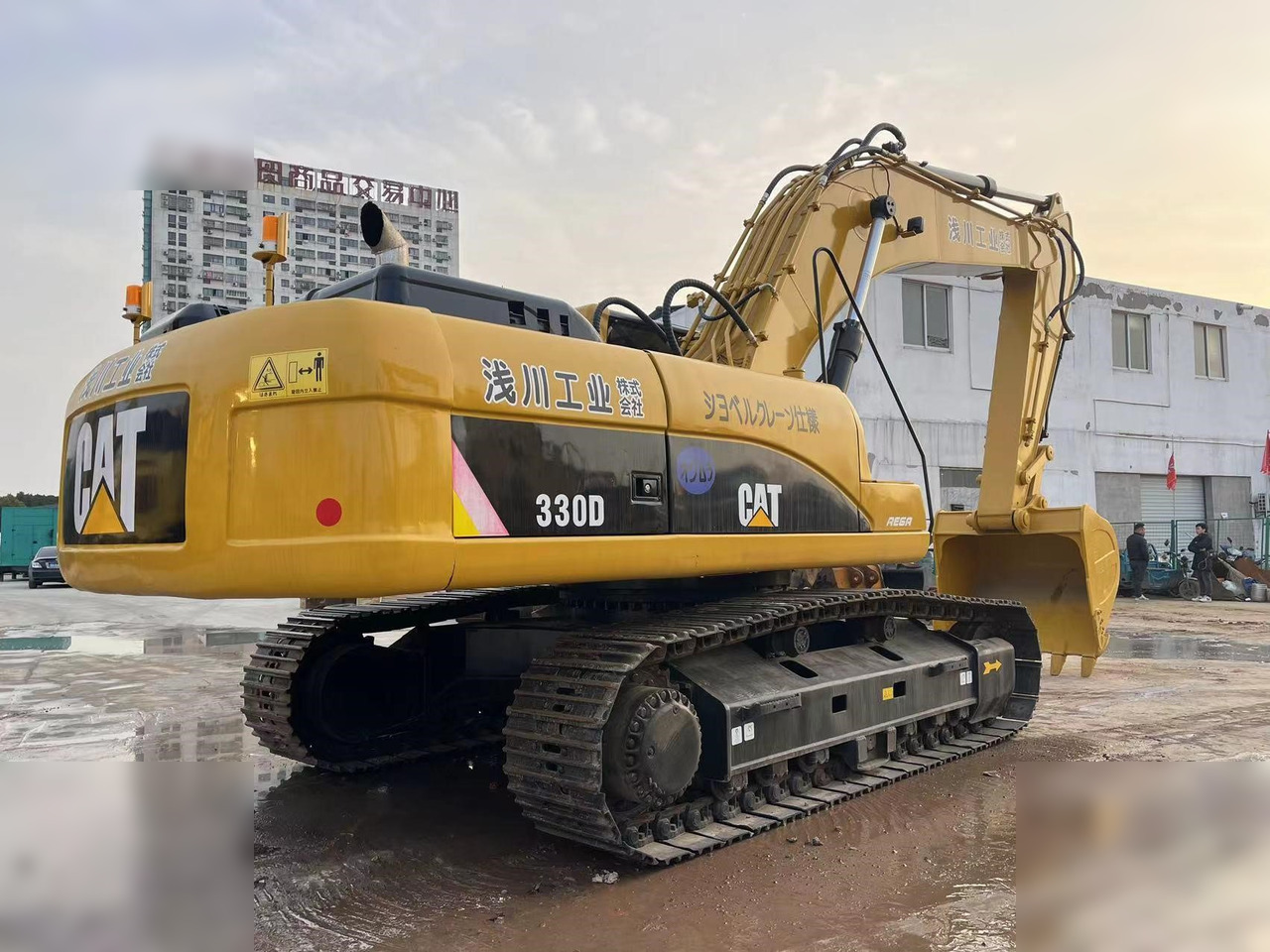 CATERPILLAR 330D - Верижен багер: снимка 1 CATERPILLAR 330D - Верижен багер: снимка 1