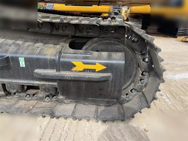 Верижен багер CATERPILLAR 330D2: снимка 12