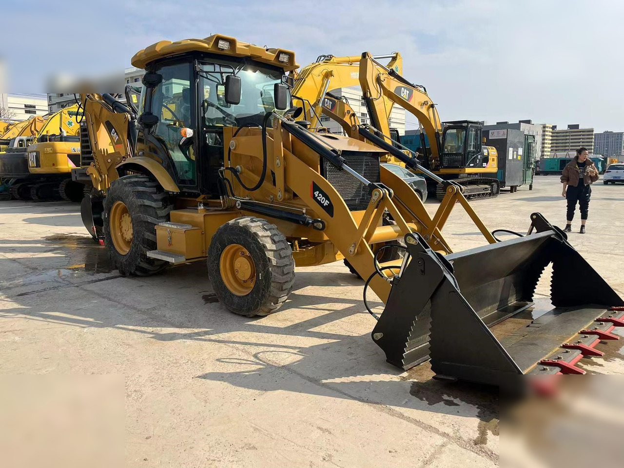 CATERPILLAR 420F - Багер-товарач: снимка 4 CATERPILLAR 420F - Багер-товарач: снимка 4