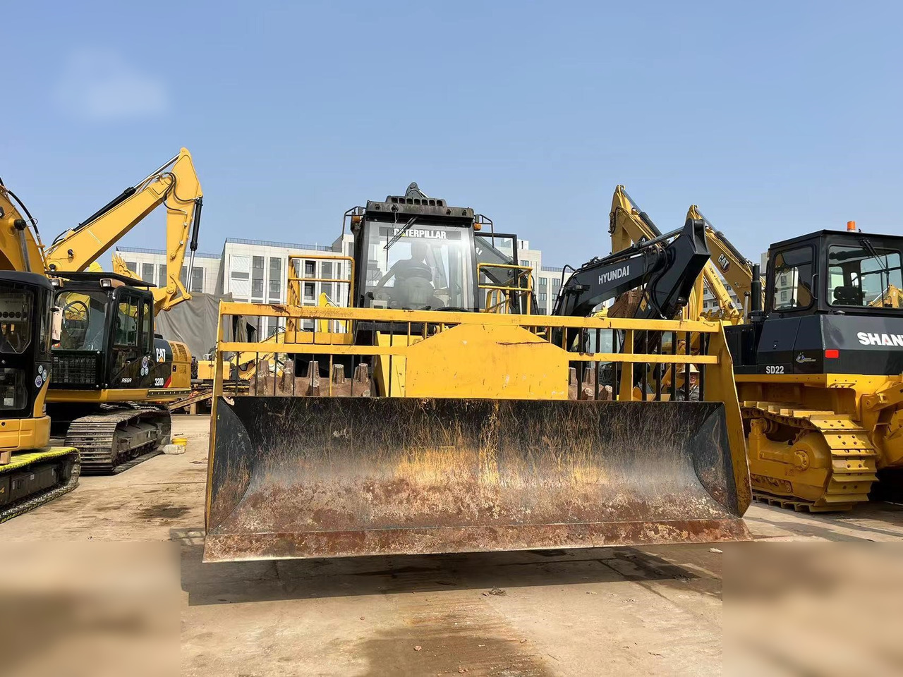CATERPILLAR 826G - Компактор: снимка 3 CATERPILLAR 826G - Компактор: снимка 3