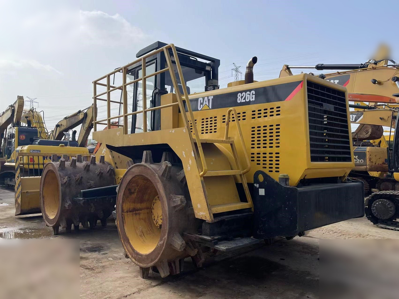 CATERPILLAR 826G - Компактор: снимка 4 CATERPILLAR 826G - Компактор: снимка 4