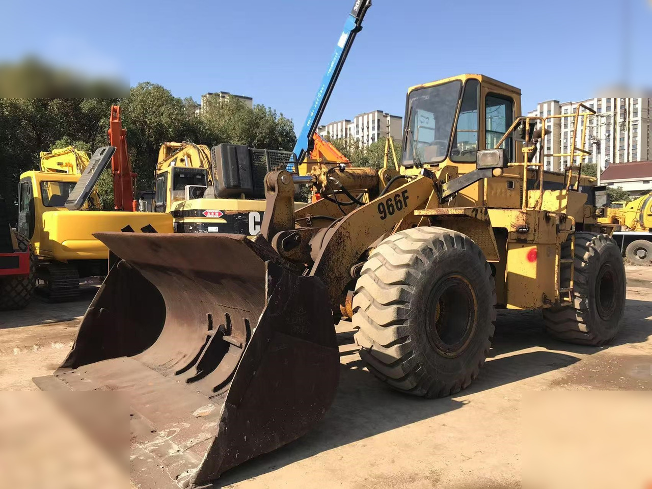 CATERPILLAR 966F I - Колесен товарач: снимка 2 CATERPILLAR 966F I - Колесен товарач: снимка 2