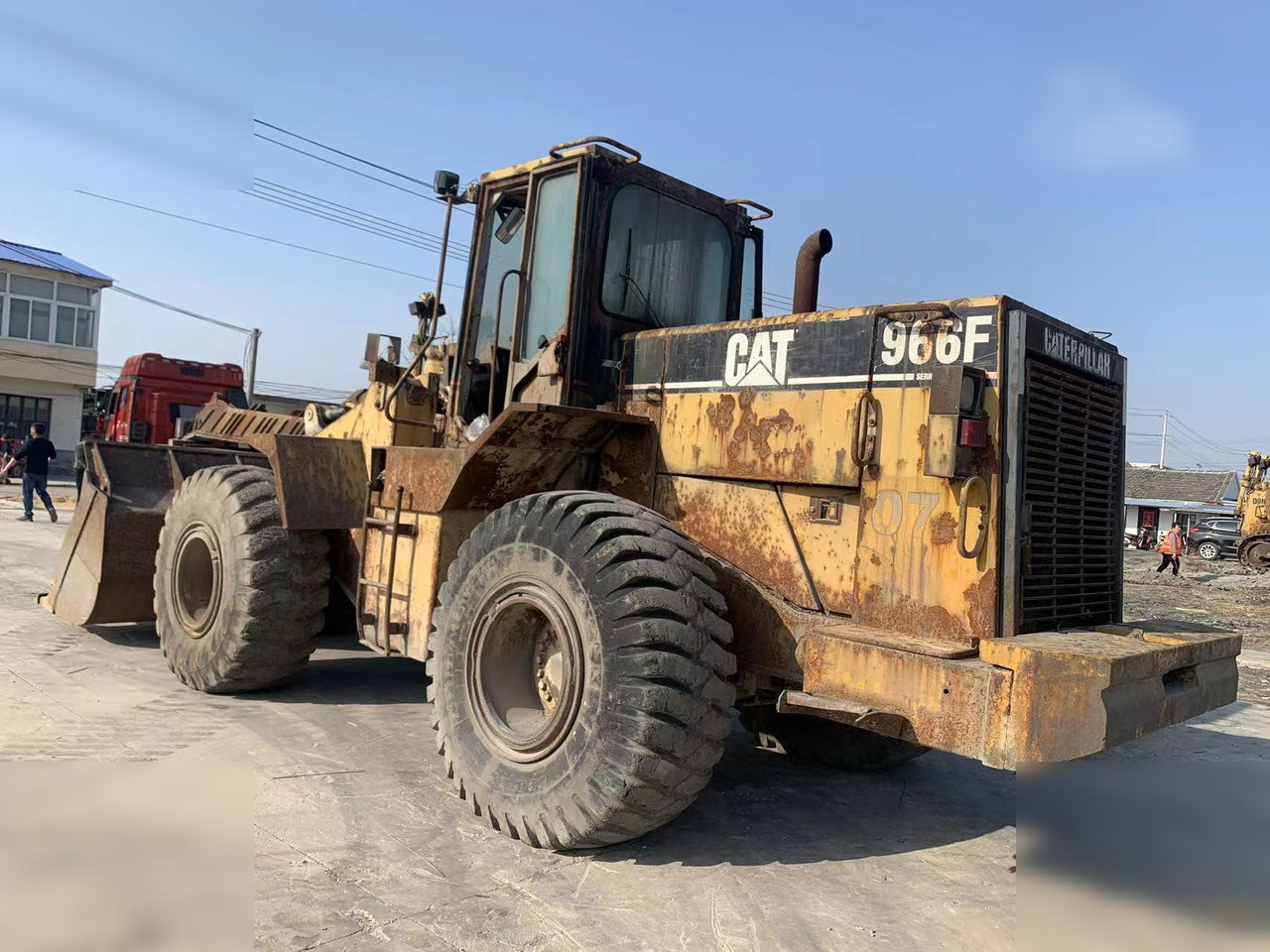 CATERPILLAR 966F - Колесен товарач: снимка 3 CATERPILLAR 966F - Колесен товарач: снимка 3