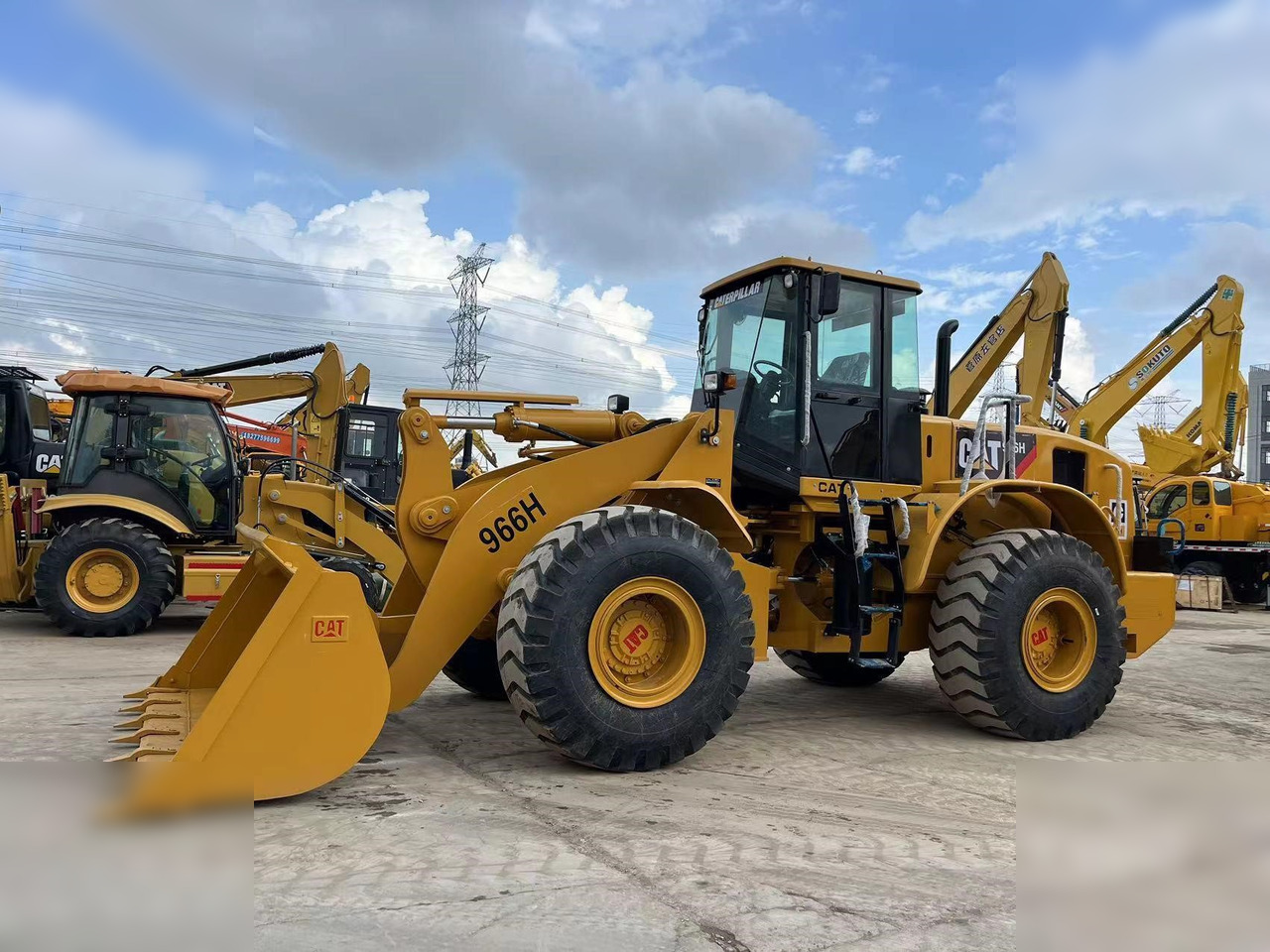 CATERPILLAR 966H - Колесен товарач: снимка 3 CATERPILLAR 966H - Колесен товарач: снимка 3