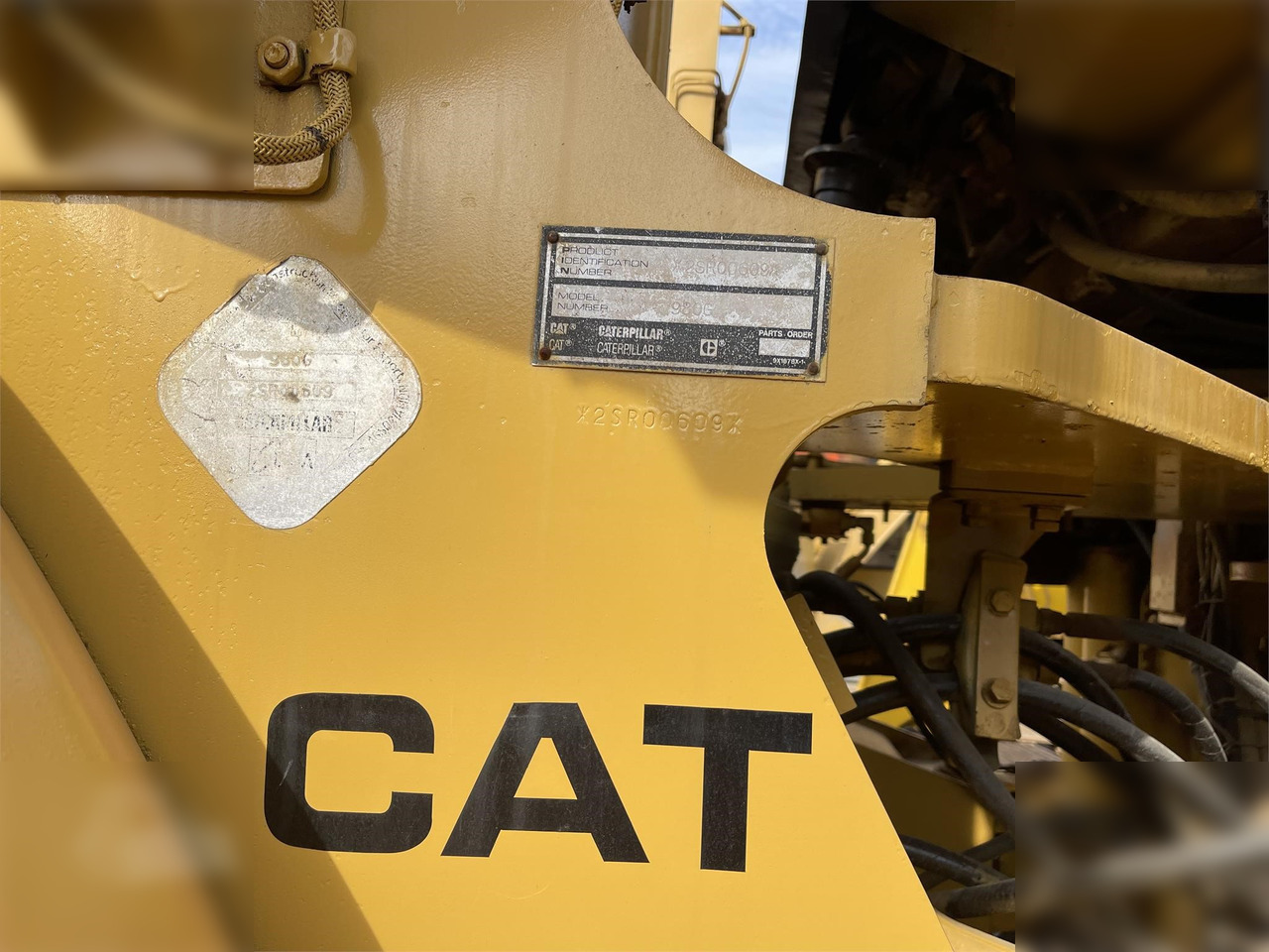 CATERPILLAR 980G - Колесен товарач: снимка 3 CATERPILLAR 980G - Колесен товарач: снимка 3