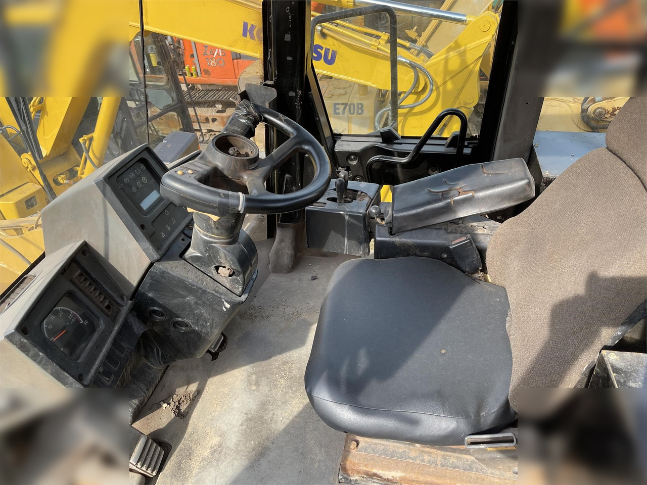 CATERPILLAR 980G - Колесен товарач: снимка 4 CATERPILLAR 980G - Колесен товарач: снимка 4