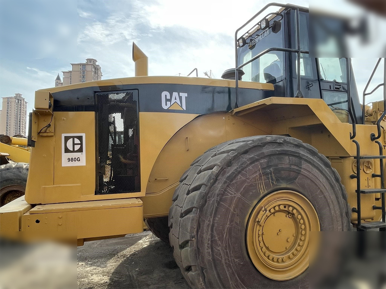 CATERPILLAR 980G - Колесен товарач: снимка 2 CATERPILLAR 980G - Колесен товарач: снимка 2