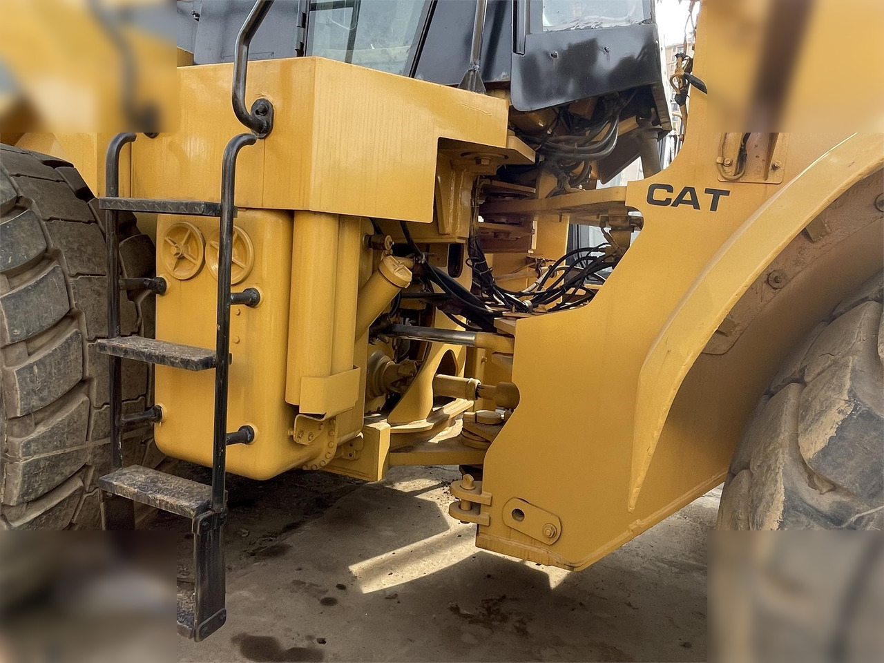 CATERPILLAR 980G - Колесен товарач: снимка 5 CATERPILLAR 980G - Колесен товарач: снимка 5