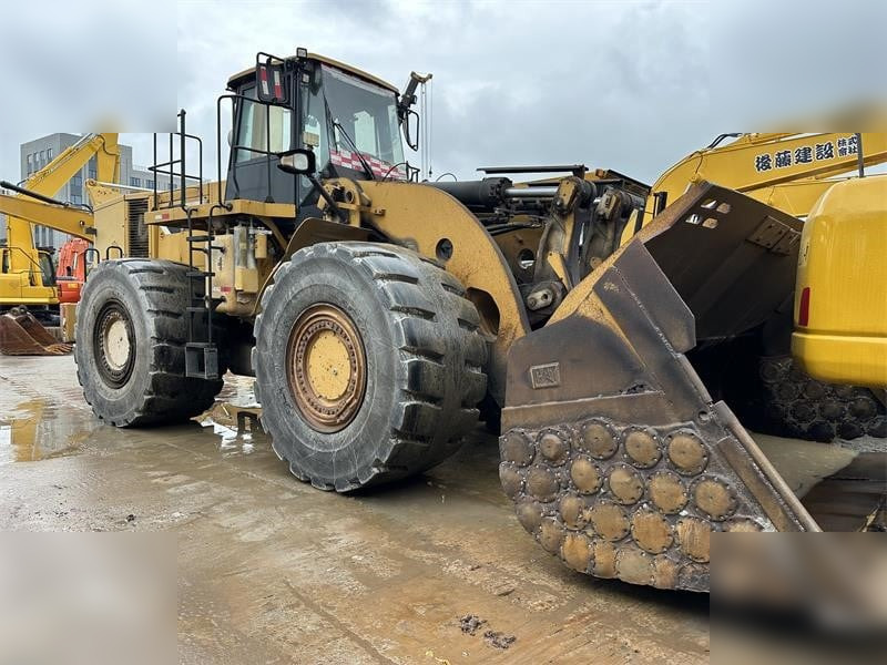 CATERPILLAR 986H - Колесен товарач: снимка 2 CATERPILLAR 986H - Колесен товарач: снимка 2
