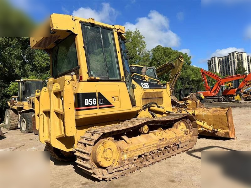 CATERPILLAR D5G XL - Булдозер: снимка 1 CATERPILLAR D5G XL - Булдозер: снимка 1