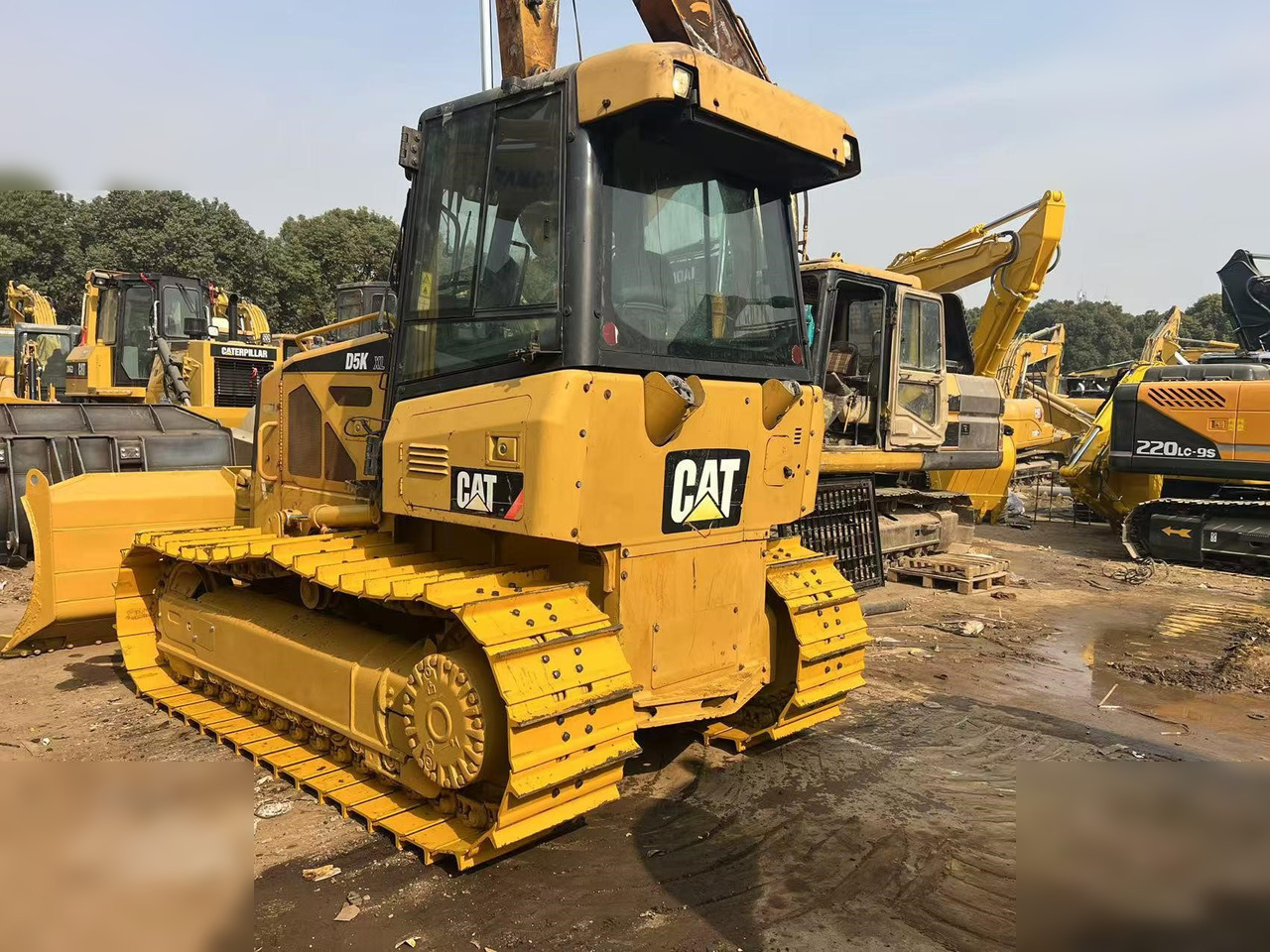 CATERPILLAR D5K XL - Булдозер: снимка 2 CATERPILLAR D5K XL - Булдозер: снимка 2