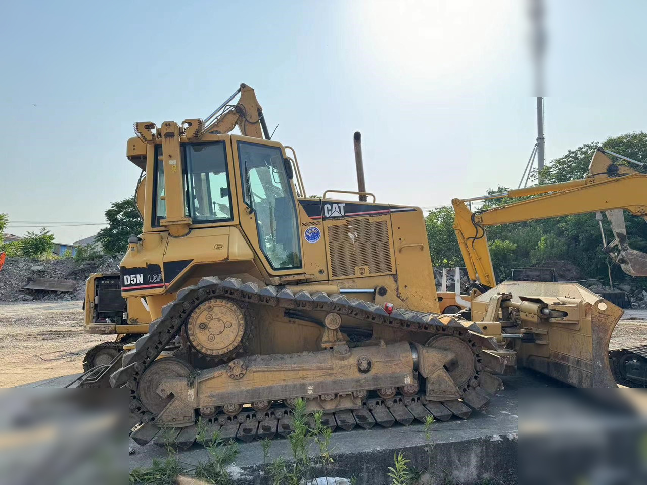 CATERPILLAR D5N - Булдозер: снимка 2 CATERPILLAR D5N - Булдозер: снимка 2