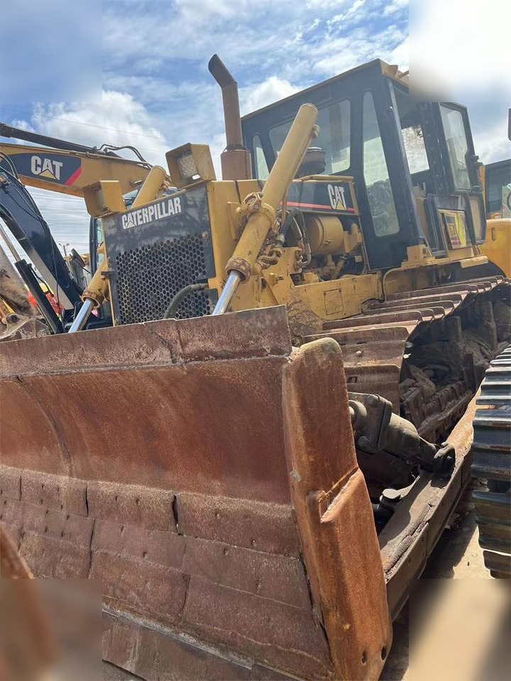 CATERPILLAR D6G - Булдозер: снимка 3 CATERPILLAR D6G - Булдозер: снимка 3