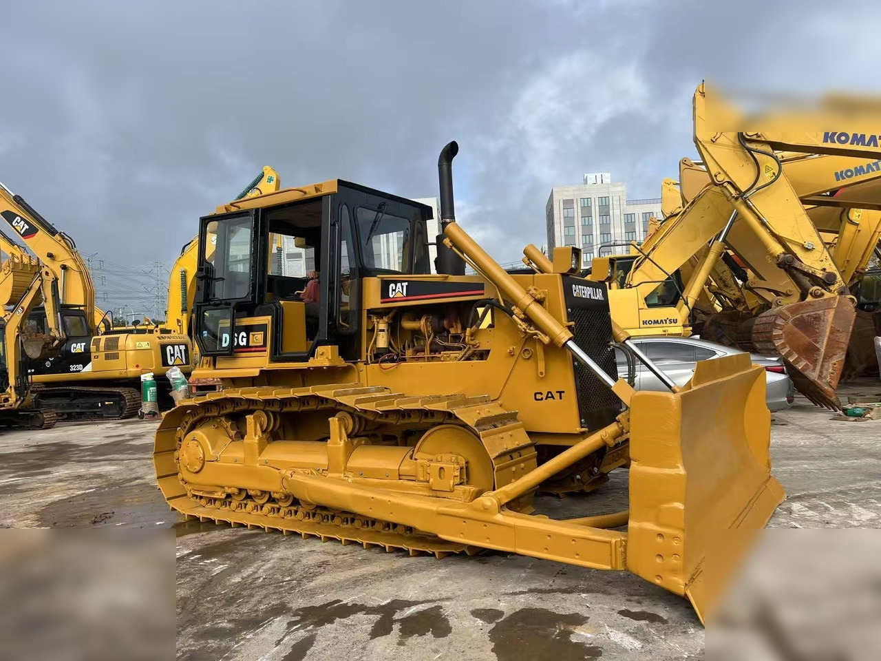 CATERPILLAR D6G - Булдозер: снимка 3 CATERPILLAR D6G - Булдозер: снимка 3