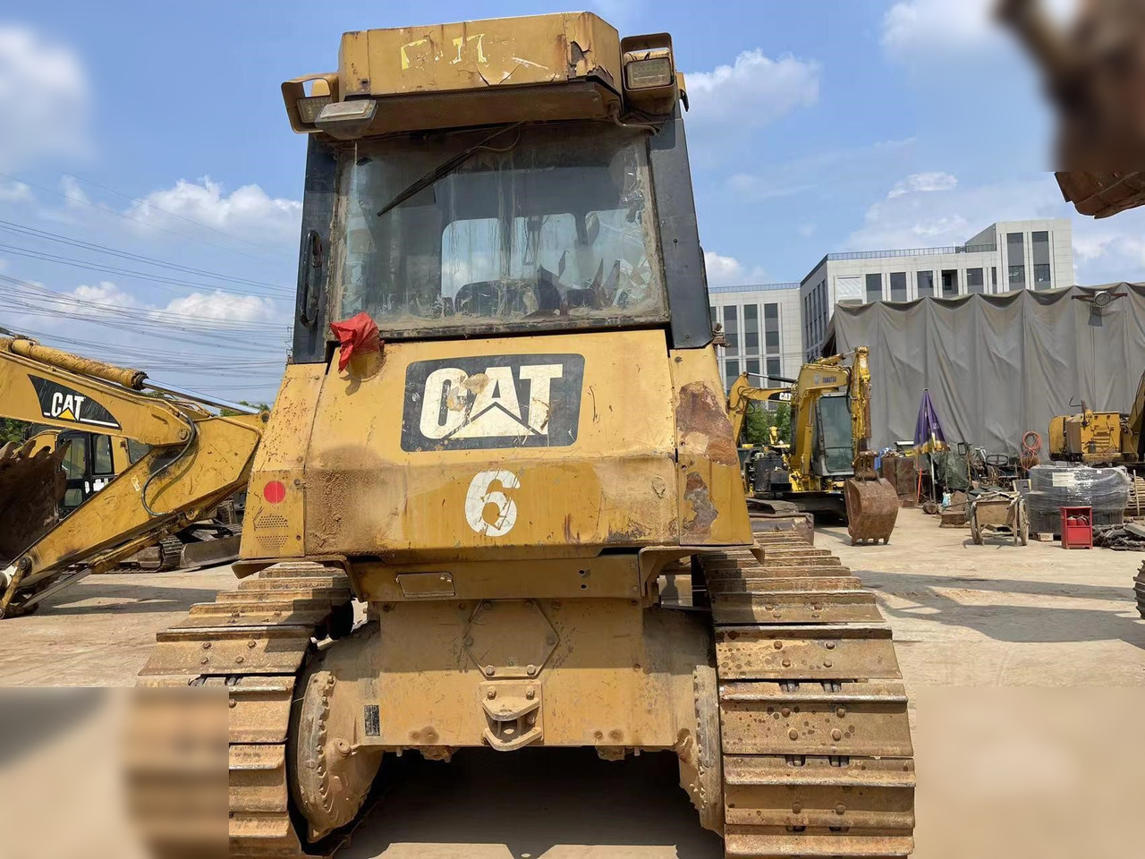 CATERPILLAR D6G - Булдозер: снимка 2 CATERPILLAR D6G - Булдозер: снимка 2