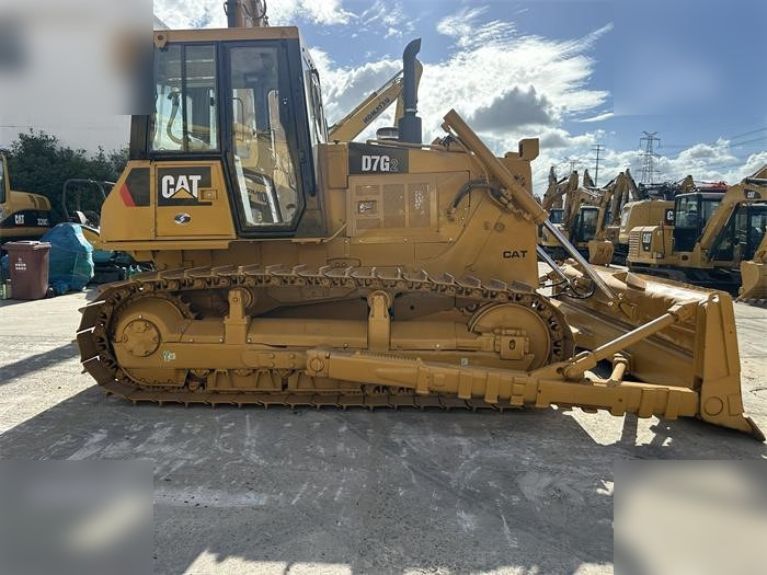 CATERPILLAR D7G II - Булдозер: снимка 1 CATERPILLAR D7G II - Булдозер: снимка 1