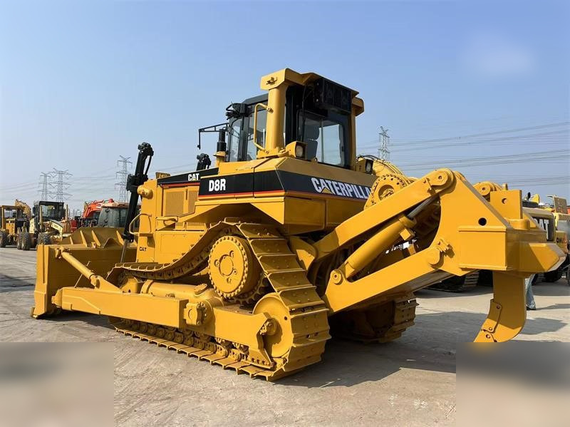 CATERPILLAR D8R - Булдозер: снимка 2 CATERPILLAR D8R - Булдозер: снимка 2