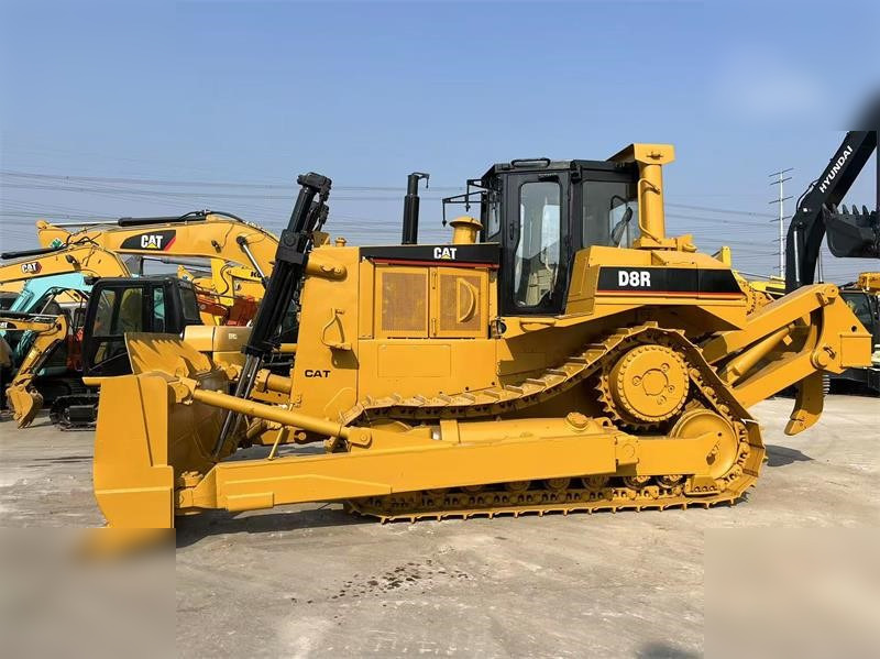CATERPILLAR D8R - Булдозер: снимка 1 CATERPILLAR D8R - Булдозер: снимка 1