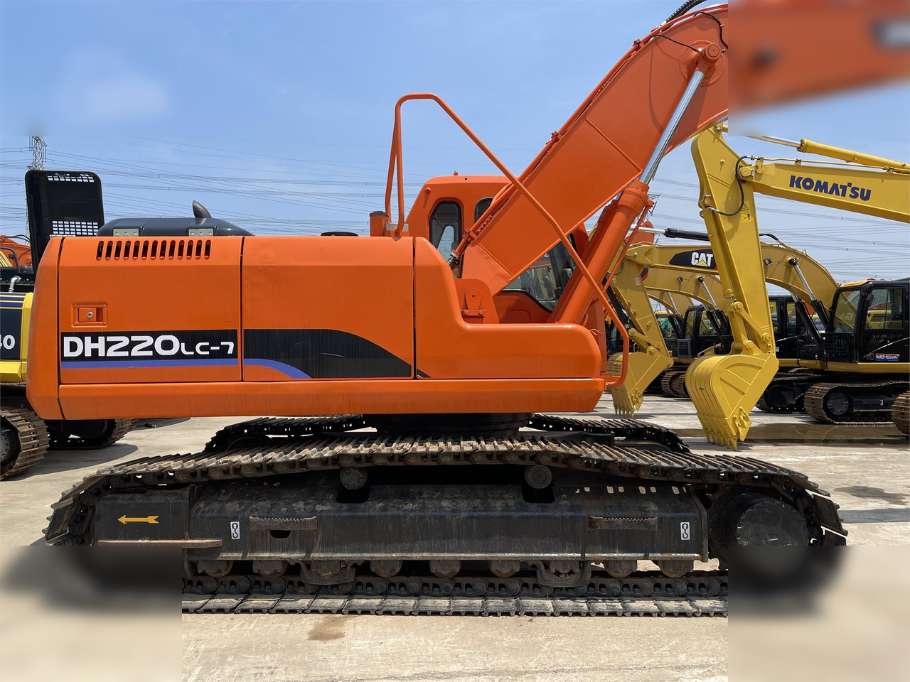 DOOSAN DH220 LC-7 - Верижен багер: снимка 4 DOOSAN DH220 LC-7 - Верижен багер: снимка 4