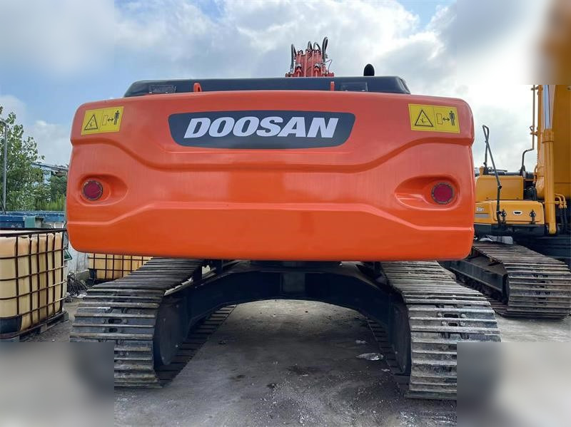 DOOSAN DX225 LC - Верижен багер: снимка 4 DOOSAN DX225 LC - Верижен багер: снимка 4