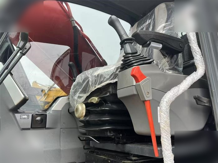 DOOSAN DX225 LCA - Верижен багер: снимка 5 DOOSAN DX225 LCA - Верижен багер: снимка 5