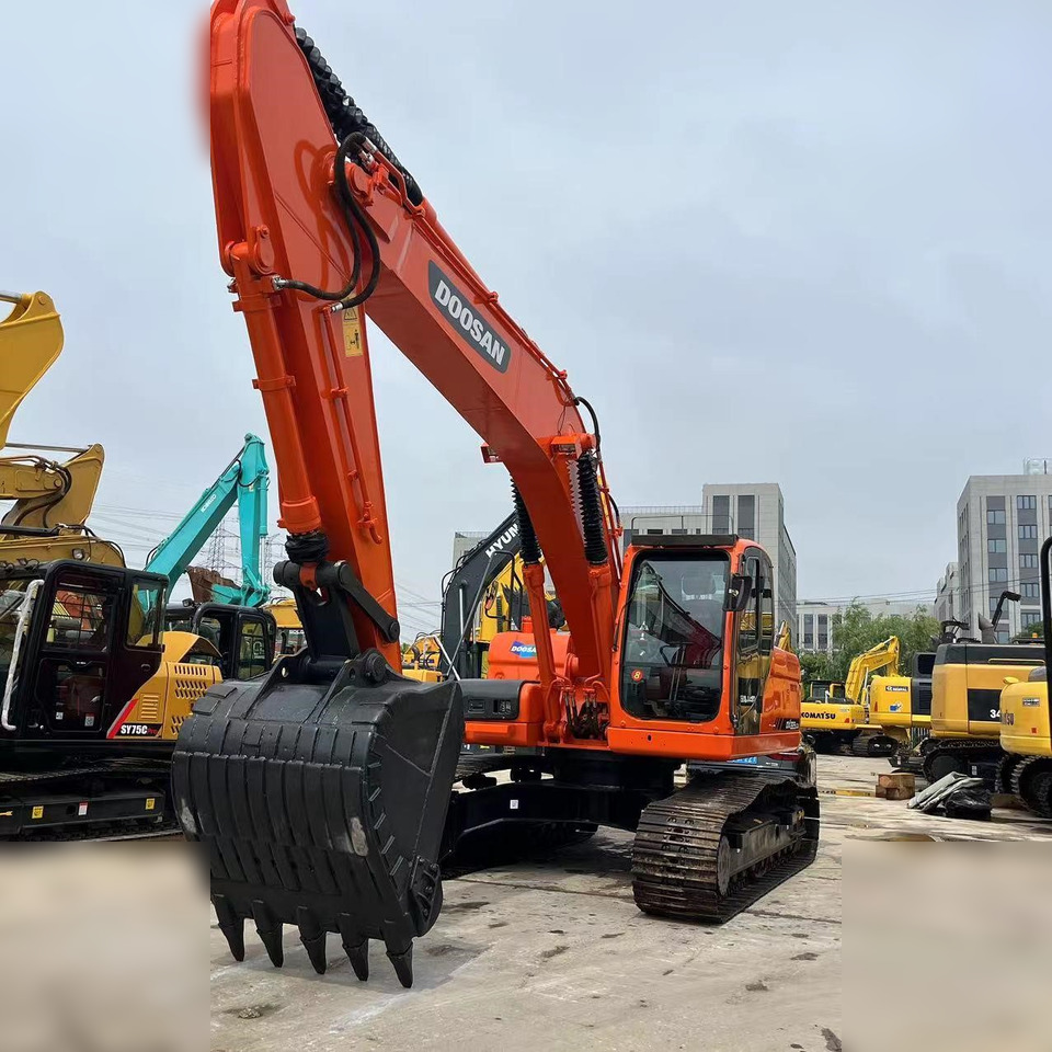 DOOSAN DX225 LCA - Верижен багер: снимка 2 DOOSAN DX225 LCA - Верижен багер: снимка 2