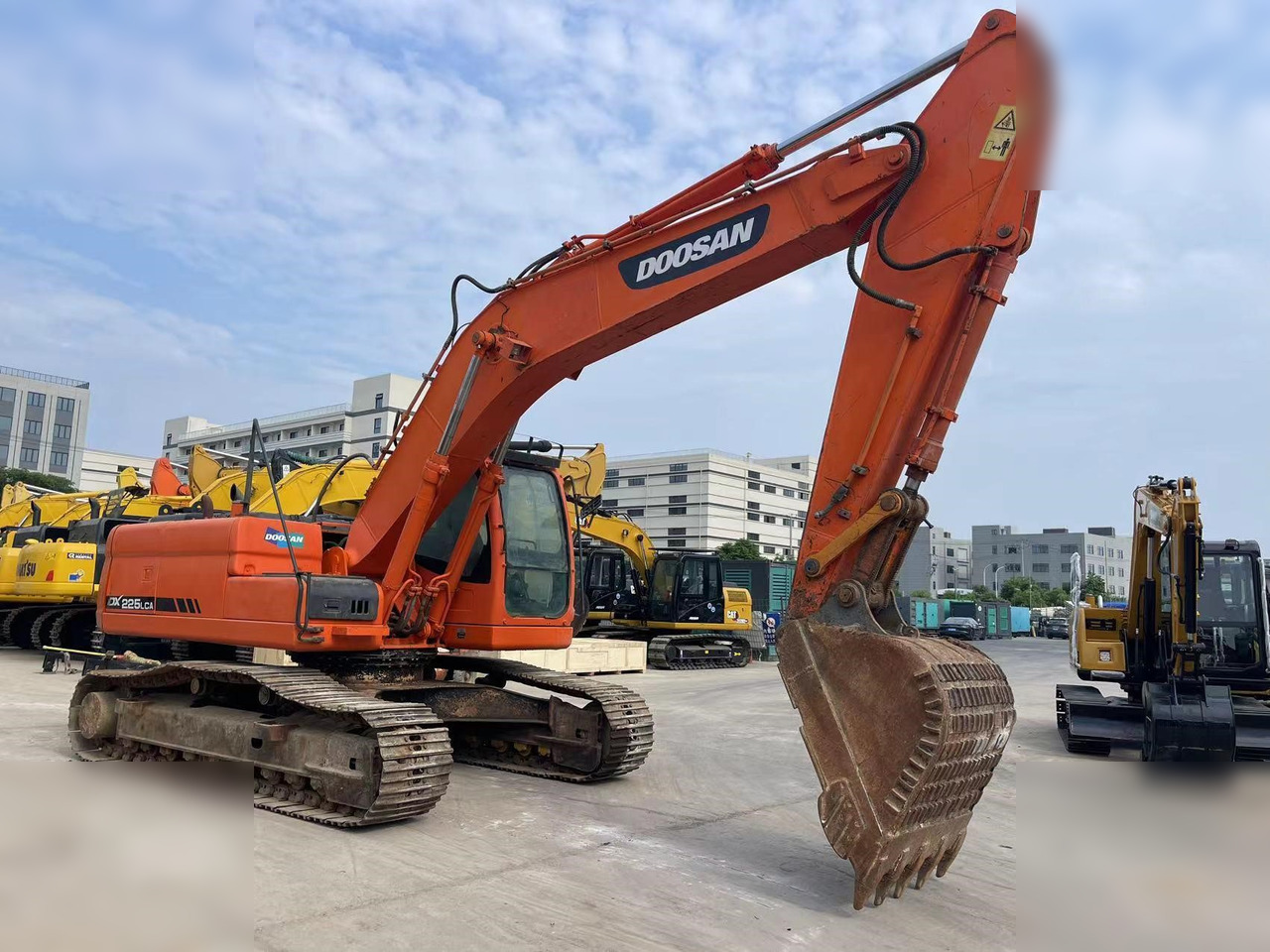 DOOSAN DX225 LCA - Верижен багер: снимка 5 DOOSAN DX225 LCA - Верижен багер: снимка 5