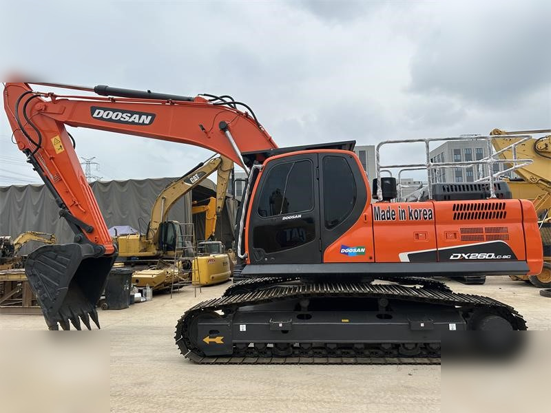 DOOSAN DX260 LC - Верижен багер: снимка 2 DOOSAN DX260 LC - Верижен багер: снимка 2