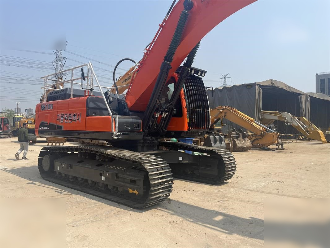 DOOSAN DX340 LCA - Верижен багер: снимка 4 DOOSAN DX340 LCA - Верижен багер: снимка 4