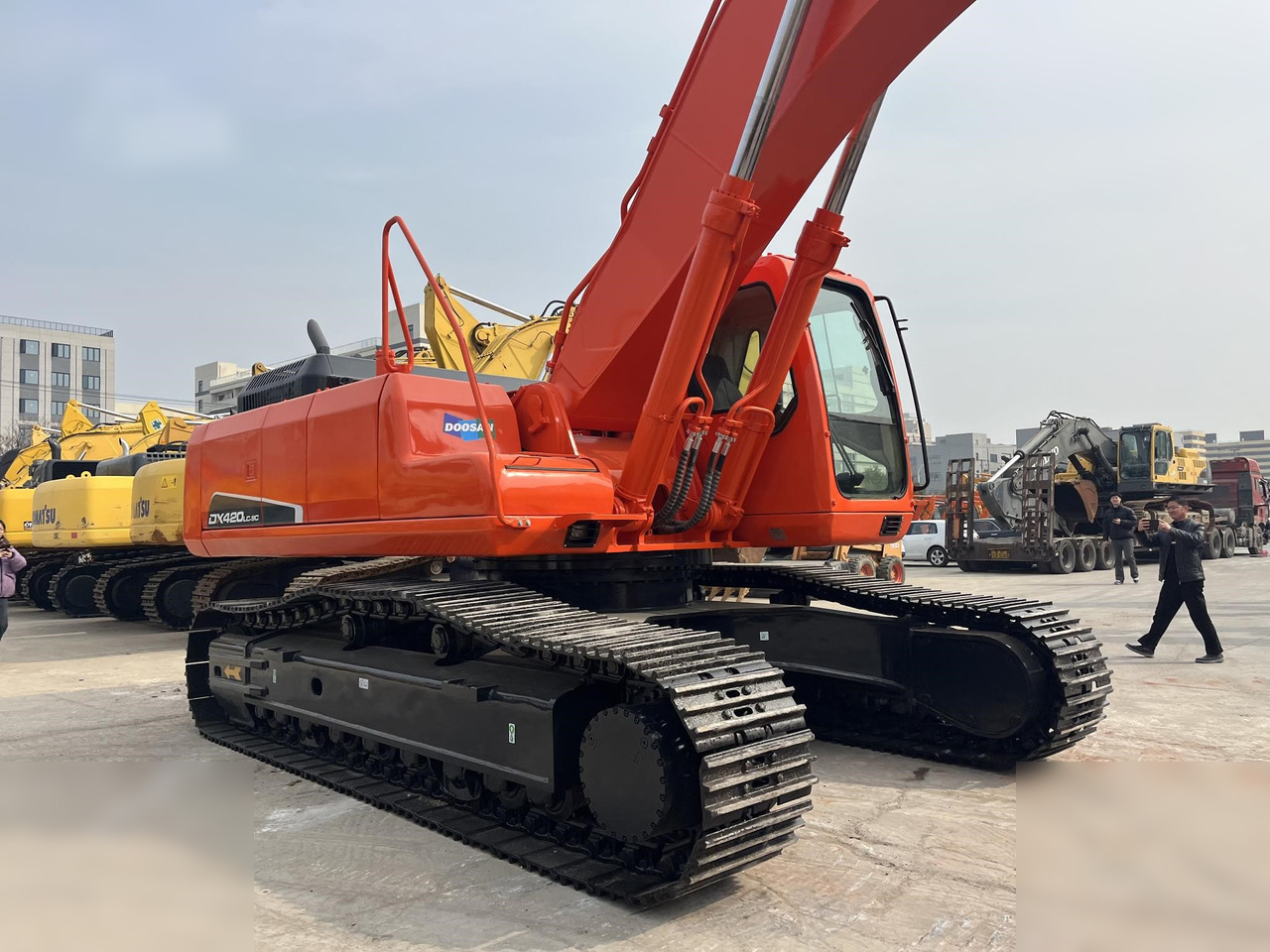 DOOSAN DX420 LC-9C - Верижен багер: снимка 5 DOOSAN DX420 LC-9C - Верижен багер: снимка 5