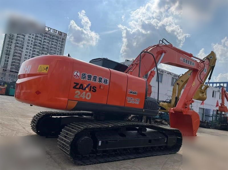 HITACHI ZX240-3 - Верижен багер: снимка 3 HITACHI ZX240-3 - Верижен багер: снимка 3
