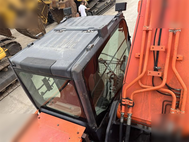 HITACHI ZX350H-5G - Верижен багер: снимка 3 HITACHI ZX350H-5G - Верижен багер: снимка 3