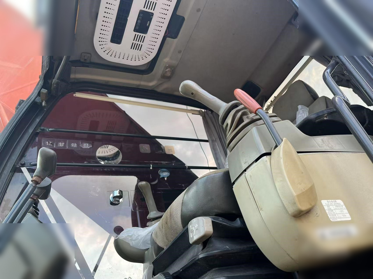 HITACHI ZX350H-5G - Верижен багер: снимка 5 HITACHI ZX350H-5G - Верижен багер: снимка 5