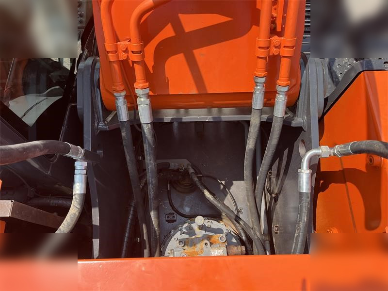 Верижен багер HITACHI ZX350H-5G: снимка 6 Верижен багер HITACHI ZX350H-5G: снимка 6