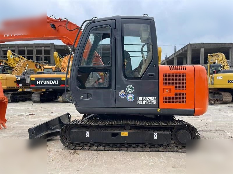 HITACHI ZX60 - Верижен багер: снимка 4 HITACHI ZX60 - Верижен багер: снимка 4