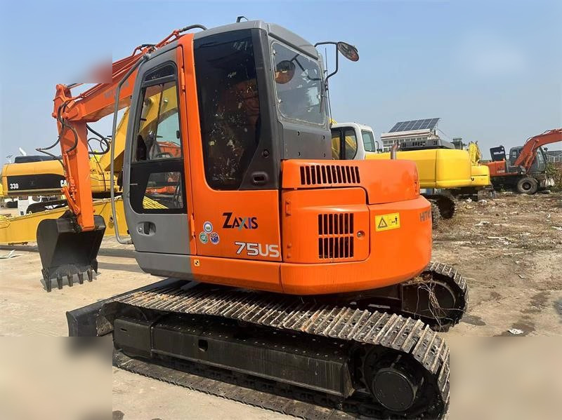 HITACHI ZX75US - Верижен багер: снимка 2 HITACHI ZX75US - Верижен багер: снимка 2