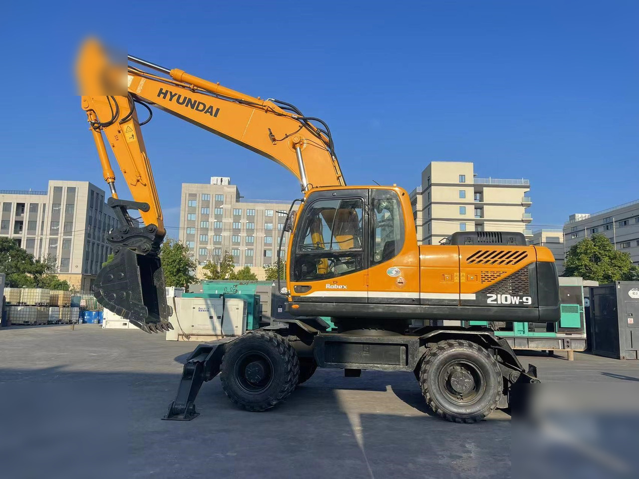 HYUNDAI ROBEX 210W-9 - Колесен багер: снимка 1 HYUNDAI ROBEX 210W-9 - Колесен багер: снимка 1
