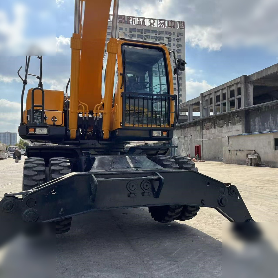Колесен багер HYUNDAI ROBEX 210W-9: снимка 7