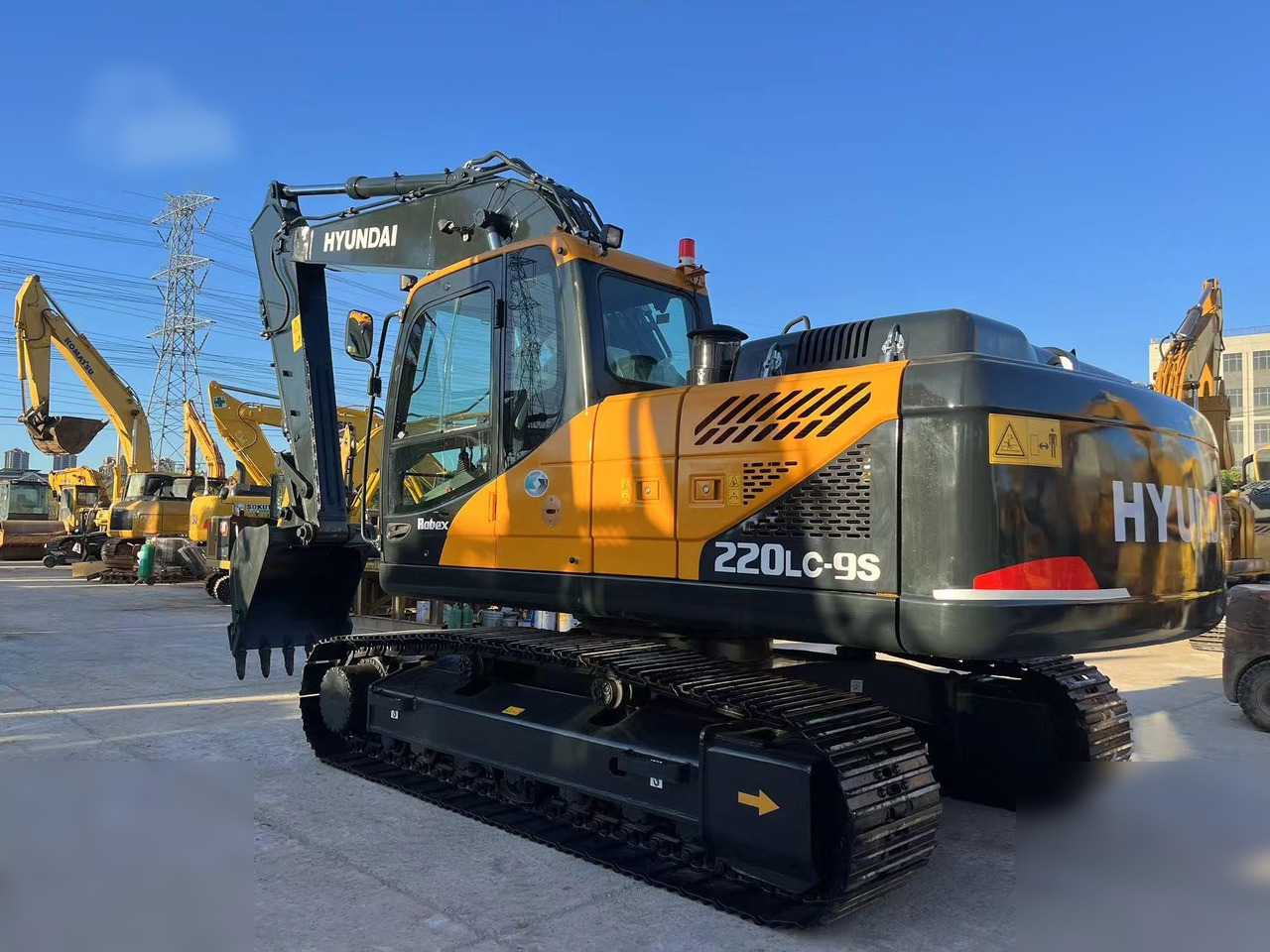 HYUNDAI ROBEX 220 LC-9S - Верижен багер: снимка 2 HYUNDAI ROBEX 220 LC-9S - Верижен багер: снимка 2