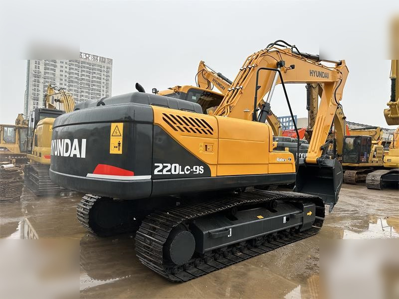 HYUNDAI ROBEX 220 LC-9S - Верижен багер: снимка 2 HYUNDAI ROBEX 220 LC-9S - Верижен багер: снимка 2