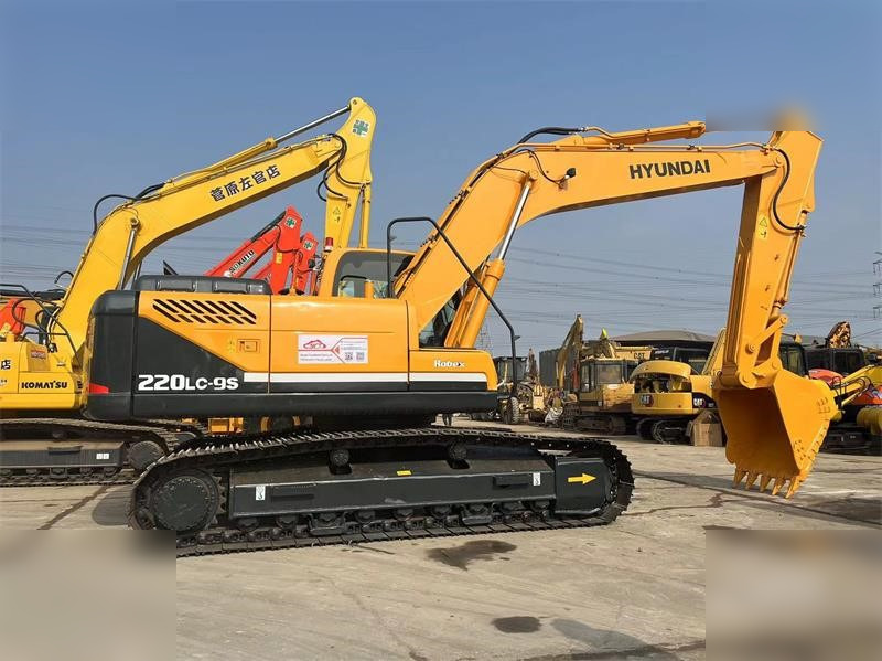 HYUNDAI ROBEX 220 LC-9S - Верижен багер: снимка 1 HYUNDAI ROBEX 220 LC-9S - Верижен багер: снимка 1